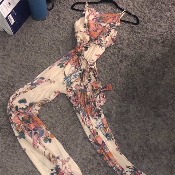 Jumper - Picture 2 of 7